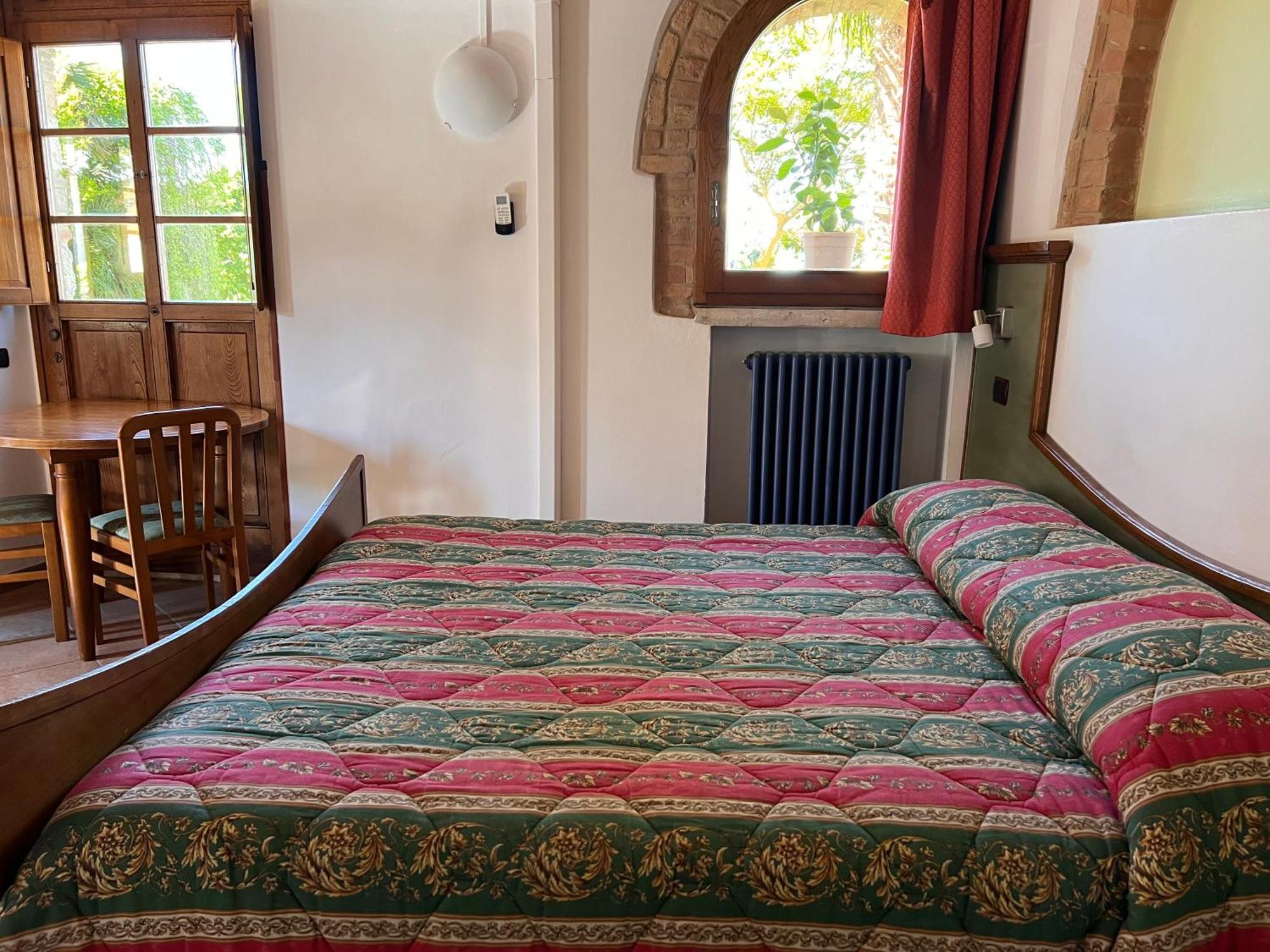 Bed & Breakfast Casale Gregoriano And Apartaments San Gimignano Dış mekan fotoğraf