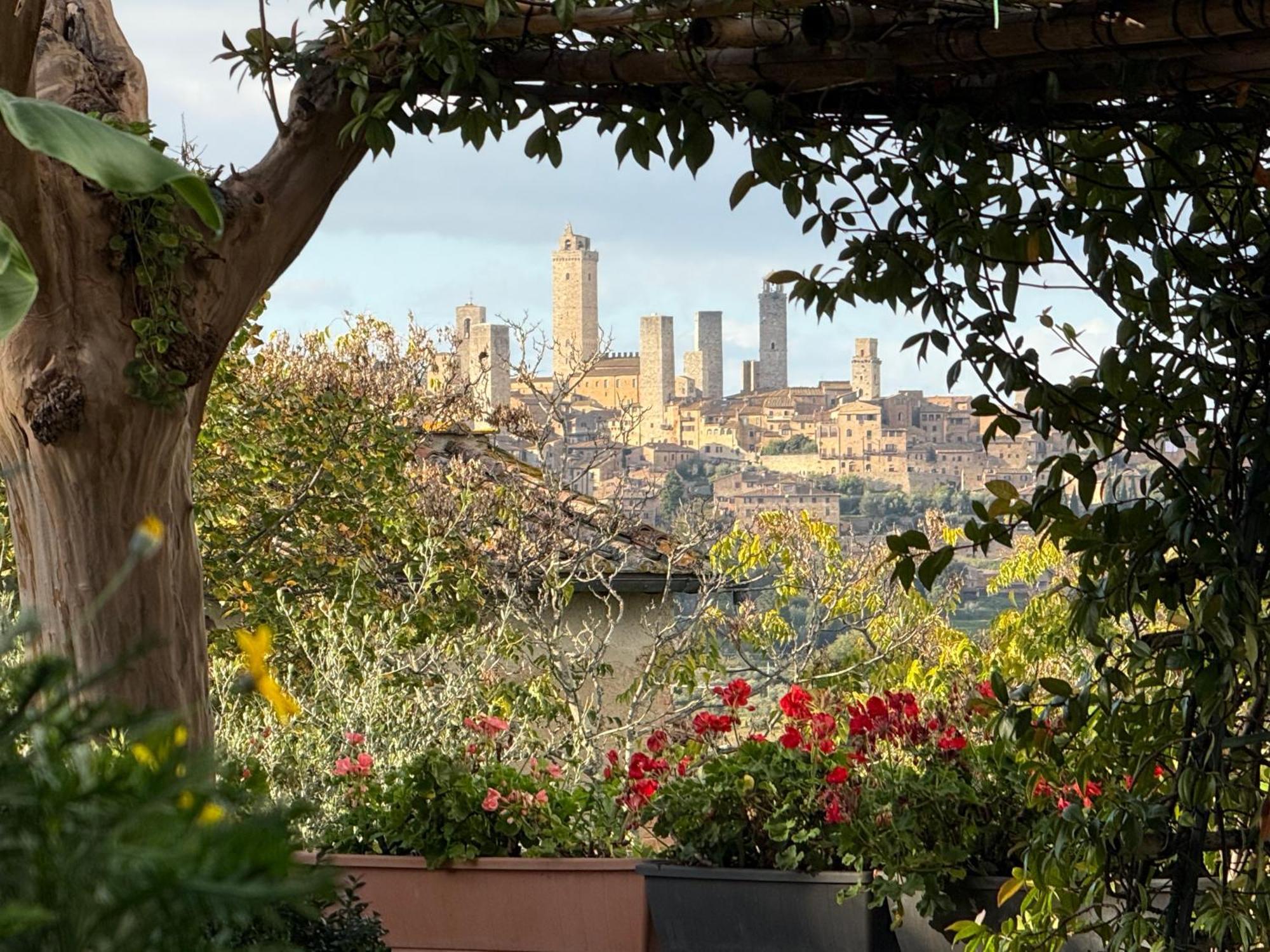Bed & Breakfast Casale Gregoriano And Apartaments San Gimignano Dış mekan fotoğraf